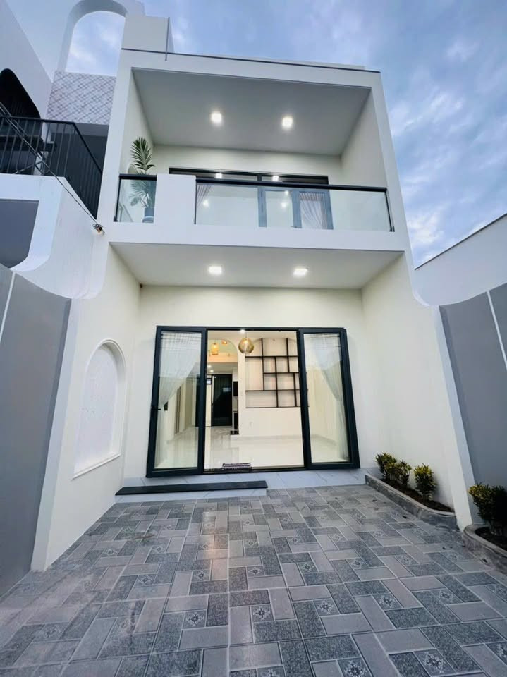 【CHÍNH CHỦ】NHÀ ĐẸP NỘI THẤT CAO CẤP - 78M² - LÊ HỮU NGHĨA - 2.05 TỶ (TẶNG TRỌN BỘ NỘI THẤT)