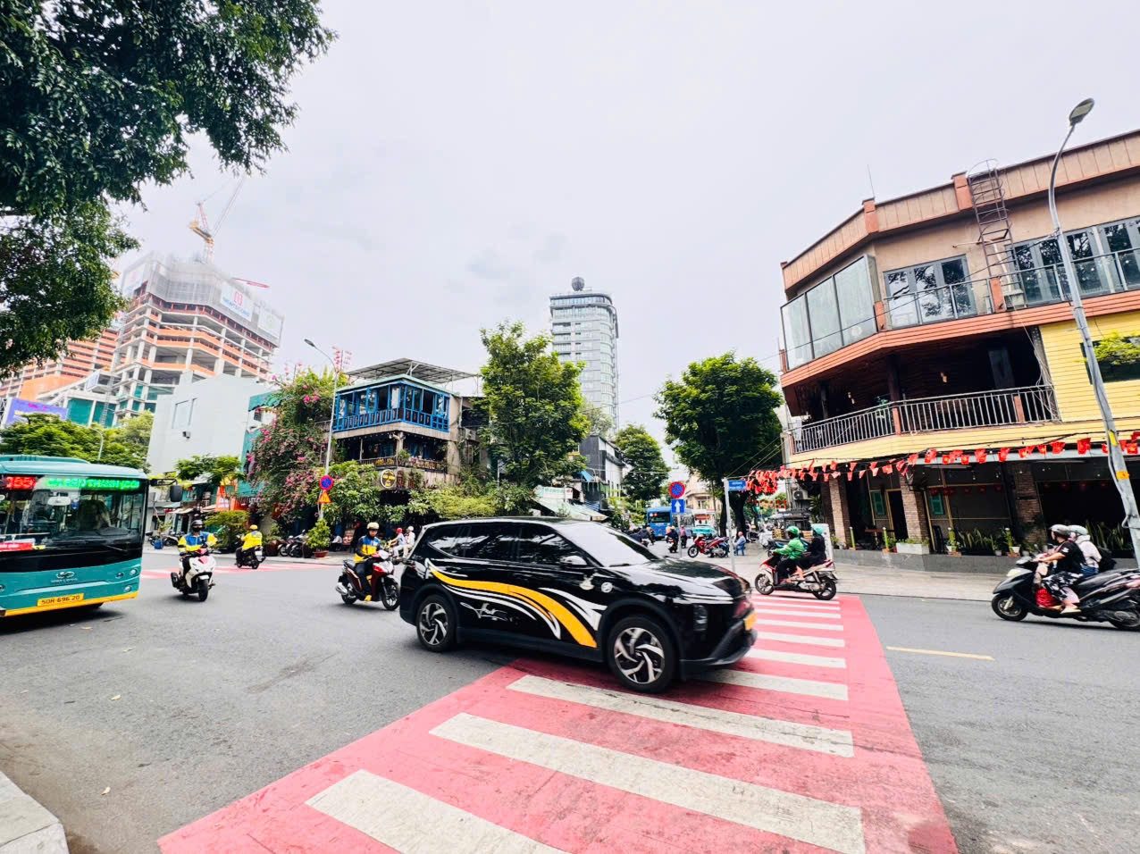 SIÊU PHẨM KHAN HIẾM BÁN NHÀ C4 MẶT TIỀN PHẠM NGŨ LÃO, QUẬN 1 (P.BẾN THÀNH)- DT 5,3M*14M- VIEW TRỰC DIỆN CHỢ BẾN THÀNH ĐỈNH- 0938676685 GIANG GIANG CHÍNH CHỦ