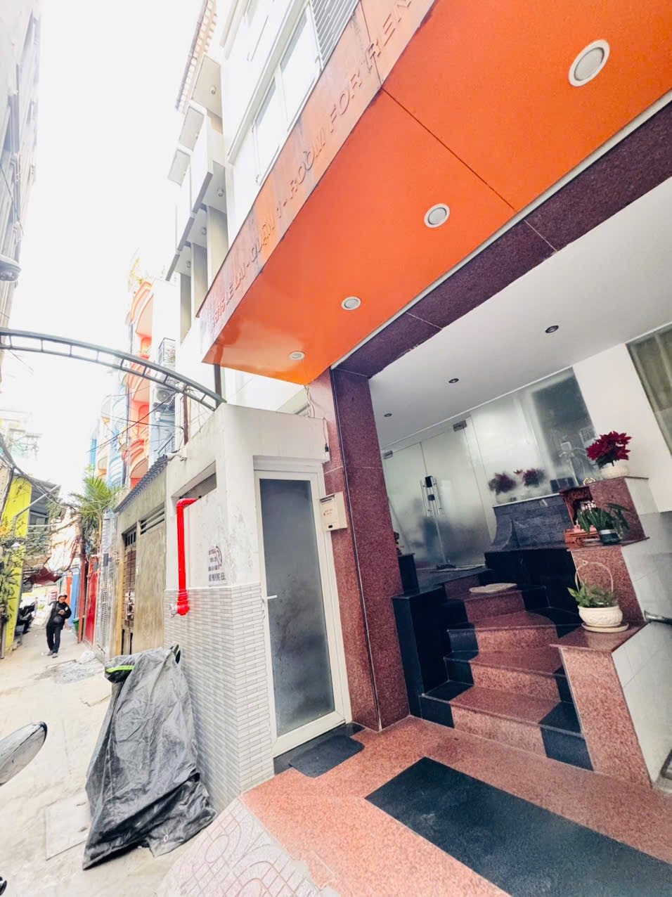 CHỦ 1 ĐỜI XƯA HIỀN LÀNH CẦN BÁN NHÀ 2 TẦNG MẶT TIỀN HẺM Đ.LÊ LAI, QUẬN 1- DT 56M2 FULL THỔ- PHÙ HỢP XÂY CHDV- 0938676685 GIANG GIANG