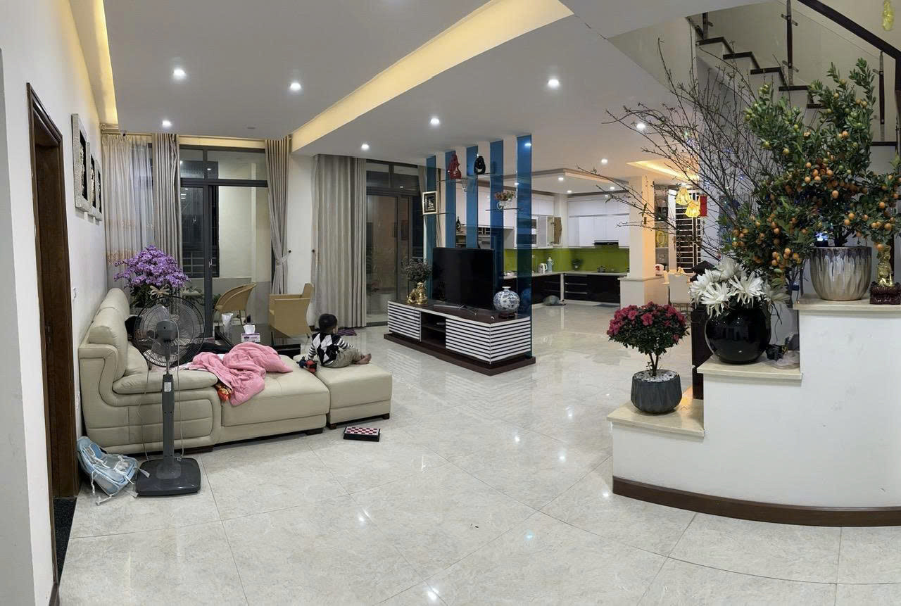 Cho thuê căn hộ Penhouse T21 Chung Cư 215 Lê Lợi_TP Vinh