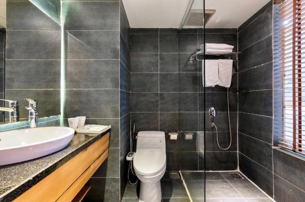 💥 SIÊU PHẨM VILLA LÊ MẠNH TRINH - 6 TẦNG & HỒ BƠI - DÒNG TIỀN 400TR - GIÁ 75 TỶ! 💥