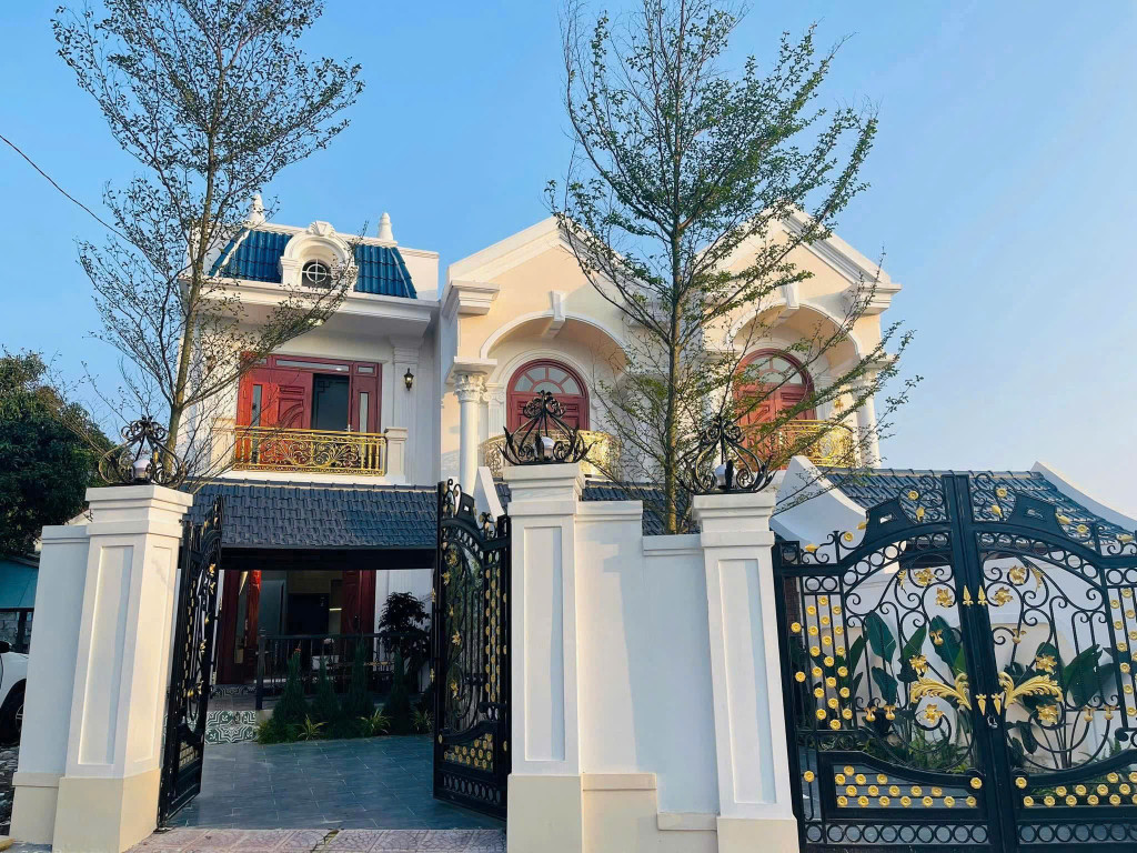 Nhà 2 tầng mặt tiền Sử Hy Nhan -  full nội thất thuộc Phường Thuỷ Xuân , Tp Huế ✅
