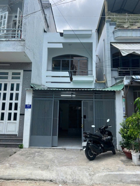 Nhà bán MT Đường LÊ THẬN - P.HIỆP TÂN - DT: 4m2 x 19m (đủ lộ giới)  Nhà 1 lầu. Sổ Hồng Riêng.