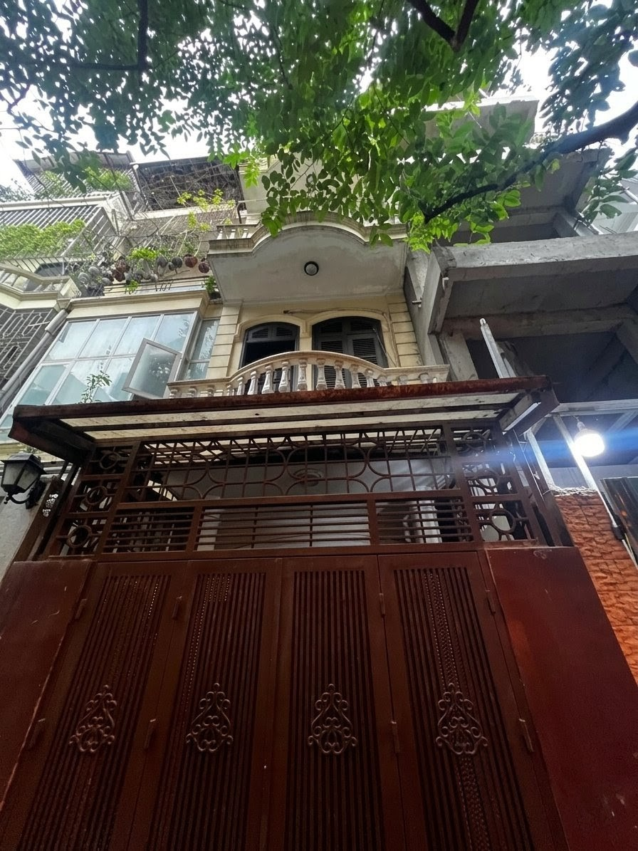 Phân lô cán bộ Lê Thanh Nghị 💥 Phố giáo sư, không gian sống đẳng cấp cho người thành đạt – 65m2 x 4 tầng tầm 15 tỷ