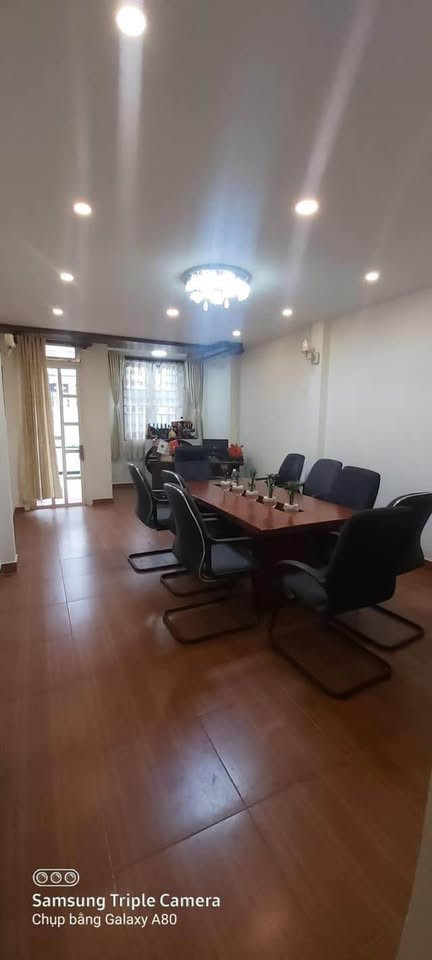 Cần bán Căn Nhà Mặt Tiền đường Lê Thánh Tôn sát bên Công An Tỉnh Lâm Đồng Phường Cam Ly - Đà Lạt