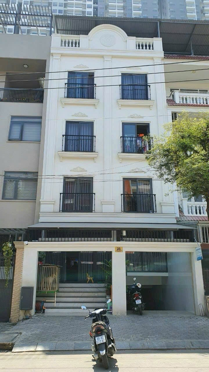 TOÀ CHDV LÊ THỊ CHỢ, KDC LACASA, QUẬN 7 NHỈNH 25 TỶ