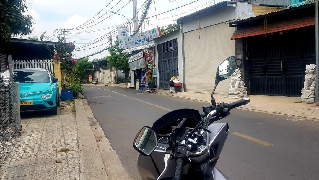 Bán đất 175.3m² ngang 8m giá 7.5 tỷ Xã Hóc Môn