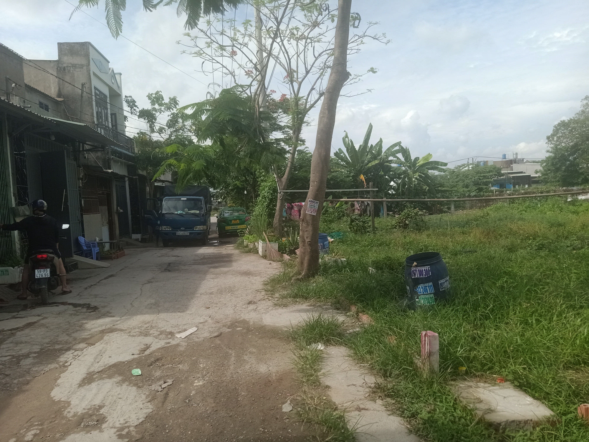 2 Mặt Tiền,333m², shR sạch, Lộ 8m. Giá chỉ 8,7Tỷ