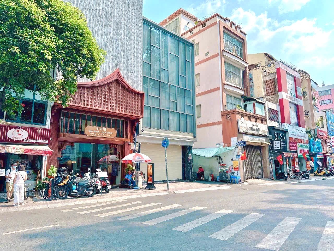 Nhà 99m2 3Tầng, HXH Đường Lê Thị Riêng, Bến Thành, Q1. Chỉ 28.5 đồng
