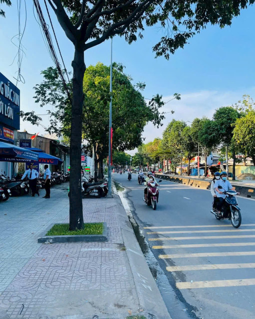 Lô Đất (8x30) Mặt Tiền Đường Lê Thị Riêng, Phường Thới An, Quận 12
