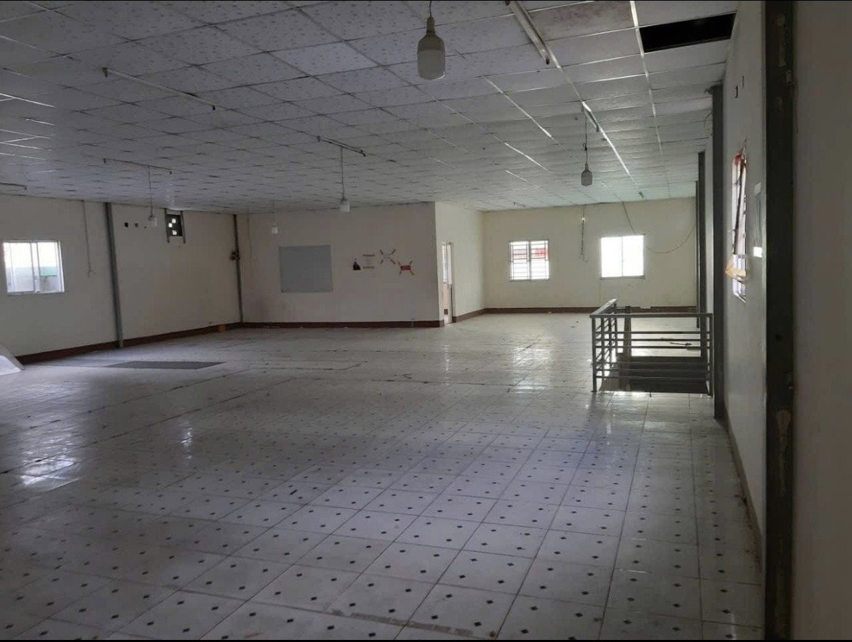 Mb xưởng đường Lê Thị Riêng Quận 12, 1 lầu , sd 800m2 cho thuê