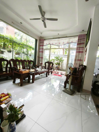 BÁN GẤP  BIỆT THỰ 240M2 – KHU DÂN CƯ  VIP QUẬN 12