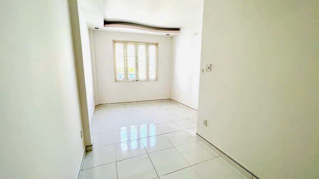TÂN PHÚ - Lê Trọng Tấn - NGANG 6M - 3 TẦNG - 3PN - DTSD: 95.1M2 - Hoàn Công Đủ - CHỈ 4.55T
