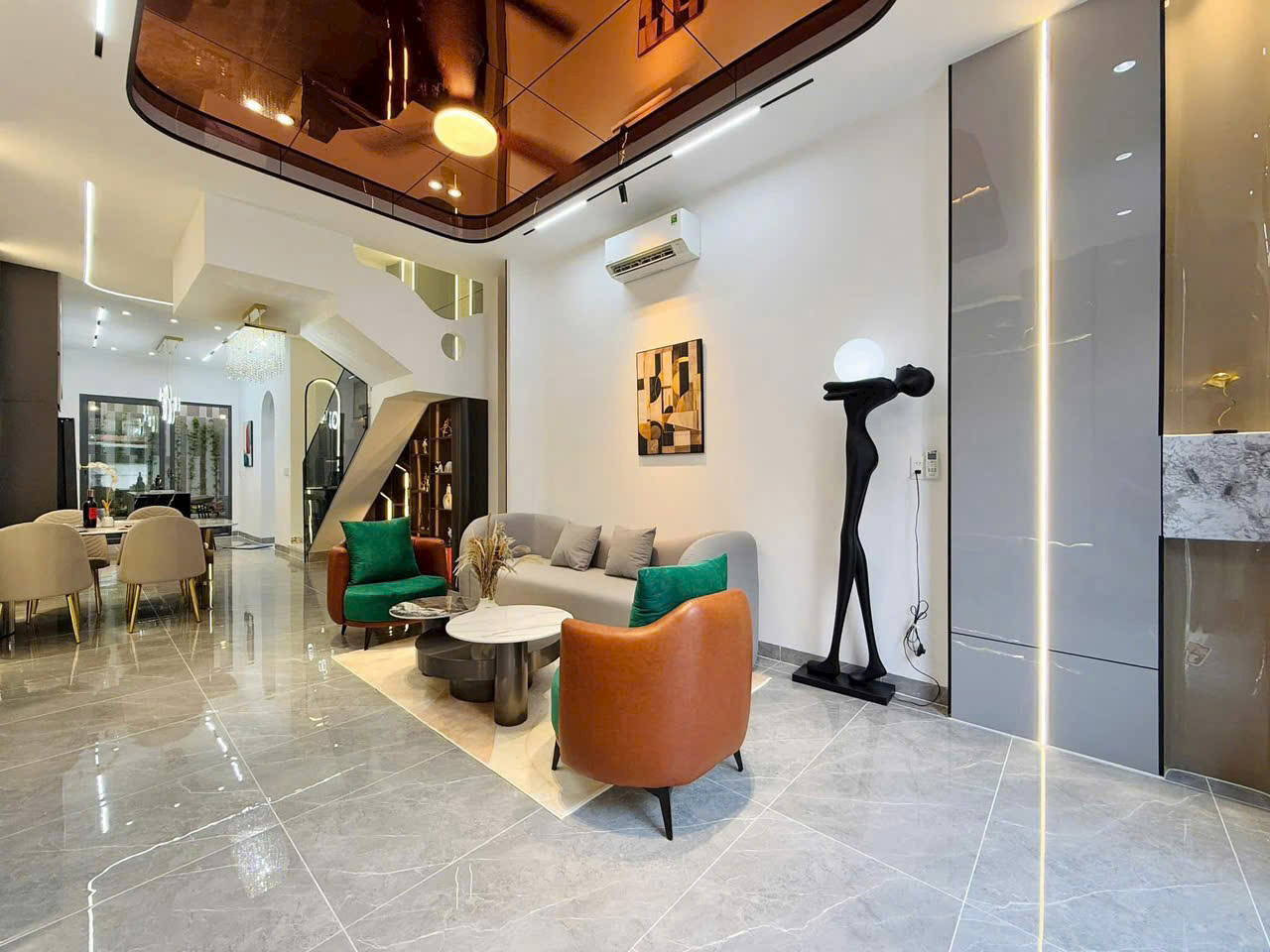 Nhà 4 tầng Lê Trọng Tấn, hẻm 8m xe hơi vào tận nhà, 64m², 5PN – giá 7.4 tỷ TL