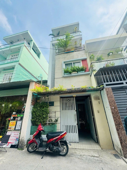 BÁN NHÀ 4 TẦNG HẺM XE TẢI ĐƯỜNG LÊ TRỌNG TẤN CHỈ HƠN 7 TỶ
