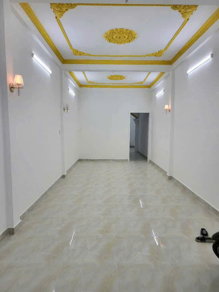 Bán Nhà Mặt Tiền,Đường Lê Trực,P.1,Ngay Chợ Bình Tây(4 x 24 x 5 Tầng) 21 Tỷ TL