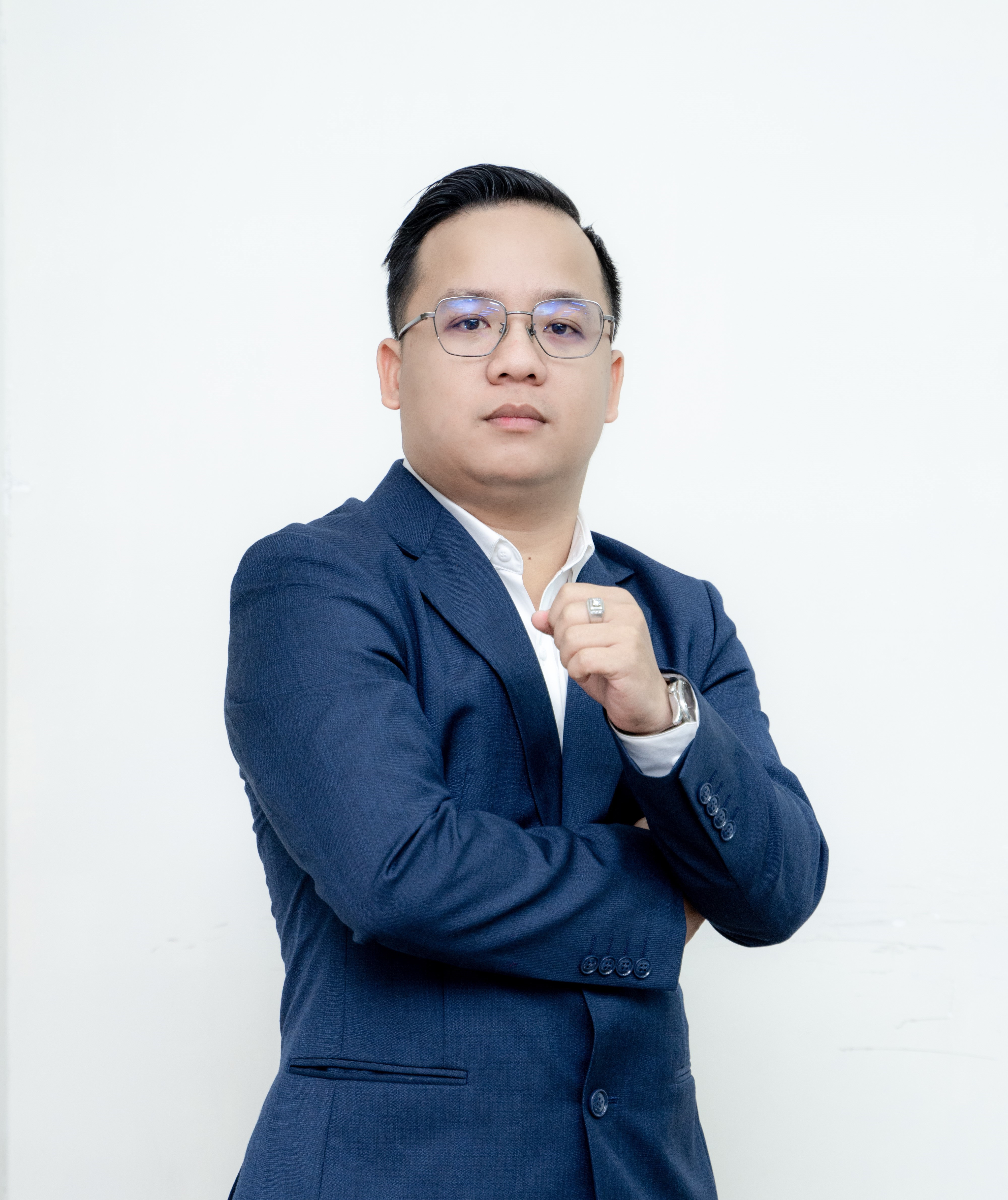 CẦN BÁN CĂN HỘ MỚI 100%, VEN SÔNG HÀN, VIEW VỪA SÔNG NÚI BIỂN, BÀN GIAO HOÀN THIỆN NỘI THẤT CAO CẤP. BÀN GIAO TRONG GIỮA NĂM.
