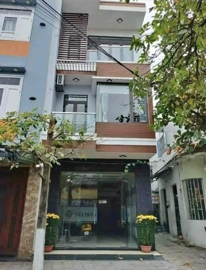 BÁN NHÀ HỌC VIÊN TÀI CHÍNH - BẮC TỪ LIÊM - DT43M2 - 4 TẦNG - GIÁ 7,5 TỶ 
ĐƯỜNG Ô TÔ TRÁNH -ĐỂ Ở -  KINH DOANH