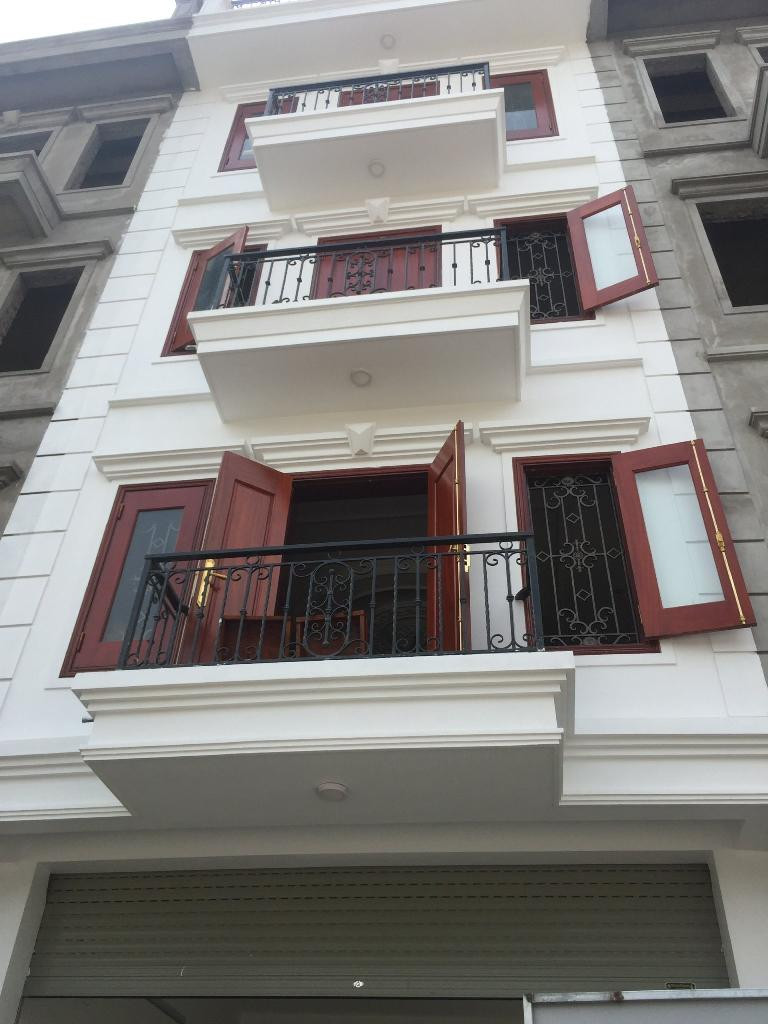 NHÀ HỌC VIÊN TÀI CHÍNH - BẮC TỪ LIÊM - DT55M2 - 5TẦNG - GIÁ 10 TỶ - ĐƯỜNG Ô TÔ TRÁNH - KINH DOANH
