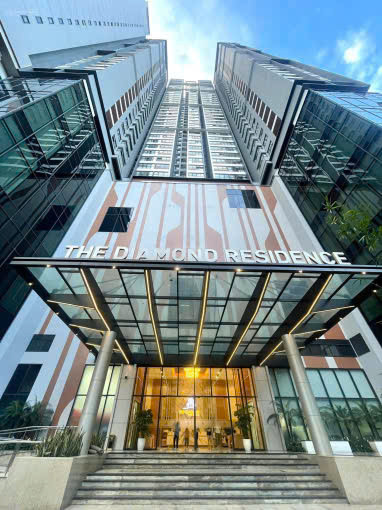 Tôi cần bán gấp căn góc 144.1m2 tại khu căn hộ BRG Diamond Residence 25 Lê Văn Lương