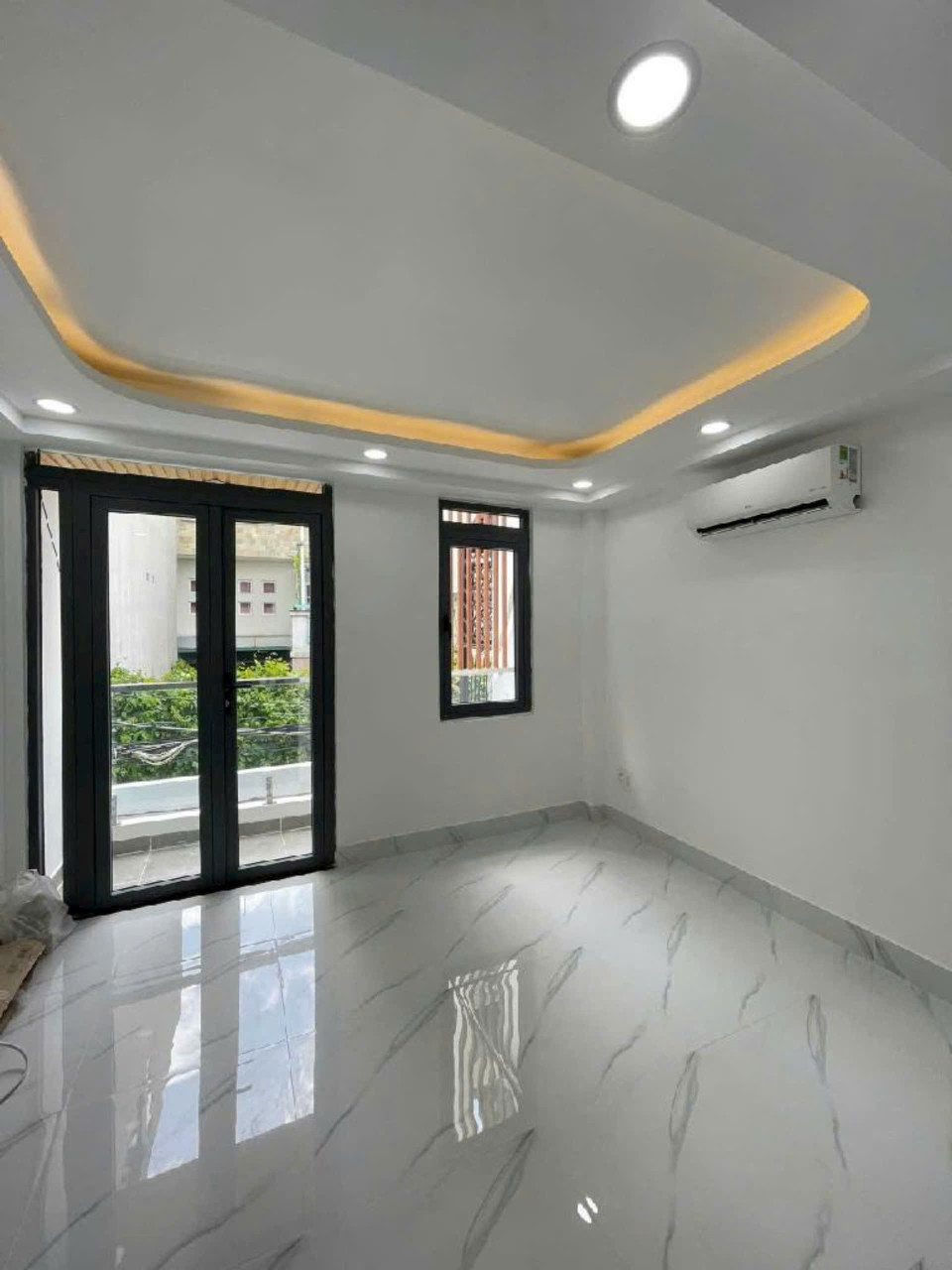 Q7 - LÊ VĂN LƯƠNG - 40m² - NHỈNH 4 TỶ - NHÀ ĐẸP NGAY LOTTE