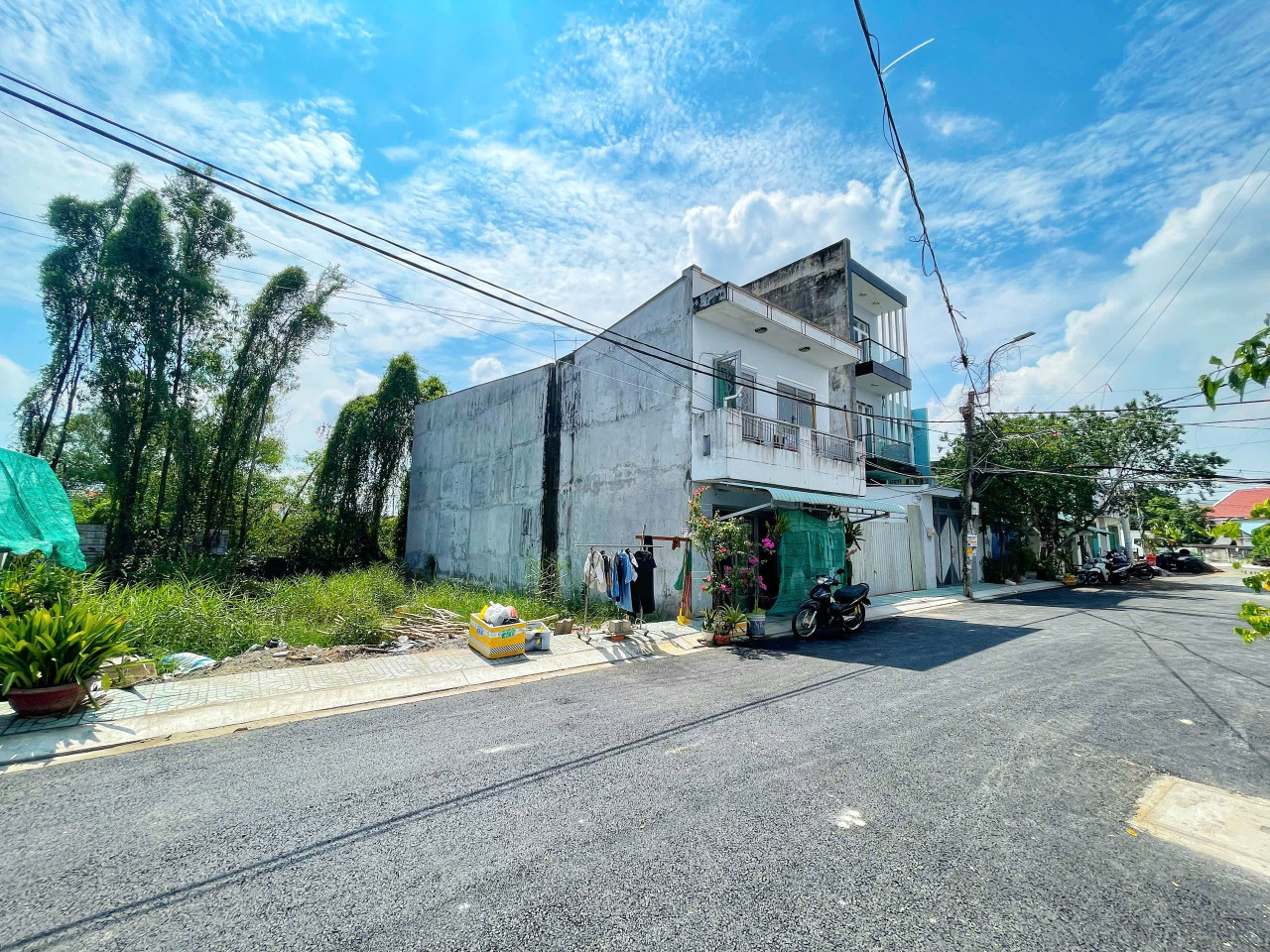Bán đất cách MT Lê Văn Lương 50m, 90m2, đường xe tải, xây tự do, giá chỉ 4.1 tỷ
