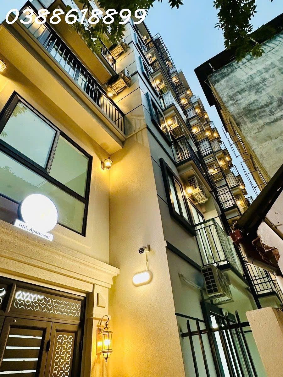 BÁN TOÀ CHDV LÊ VĂN LƯƠNG, CẦU GIẤY - 180M2 x 7 TẦNG THANG MÁY - MT 10M - Ô TÔ ĐỖ CỔNG - 30M RA PHỐ - DÒNG TIỀN 2.4 TỶ/NĂM - GIÁ 56 TỶ