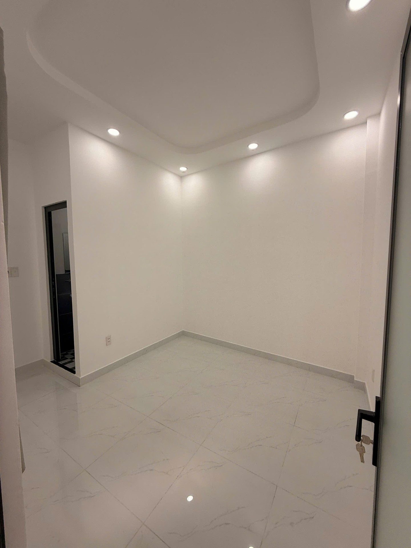 Nhà mới keng Khu Lê Văn Quới, HXH, 2 tầng 52m2, chỉ 5 tỷ