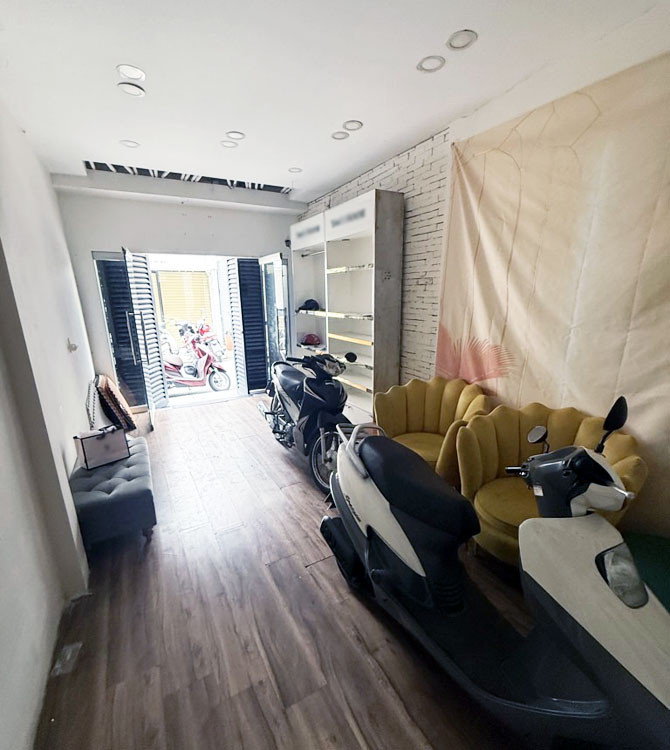 Nhà 3 tầng, Hẻm Xe Hơi, Lê Văn Sỹ, Tân Bình, 50m2, hơn 8 tỷ TL