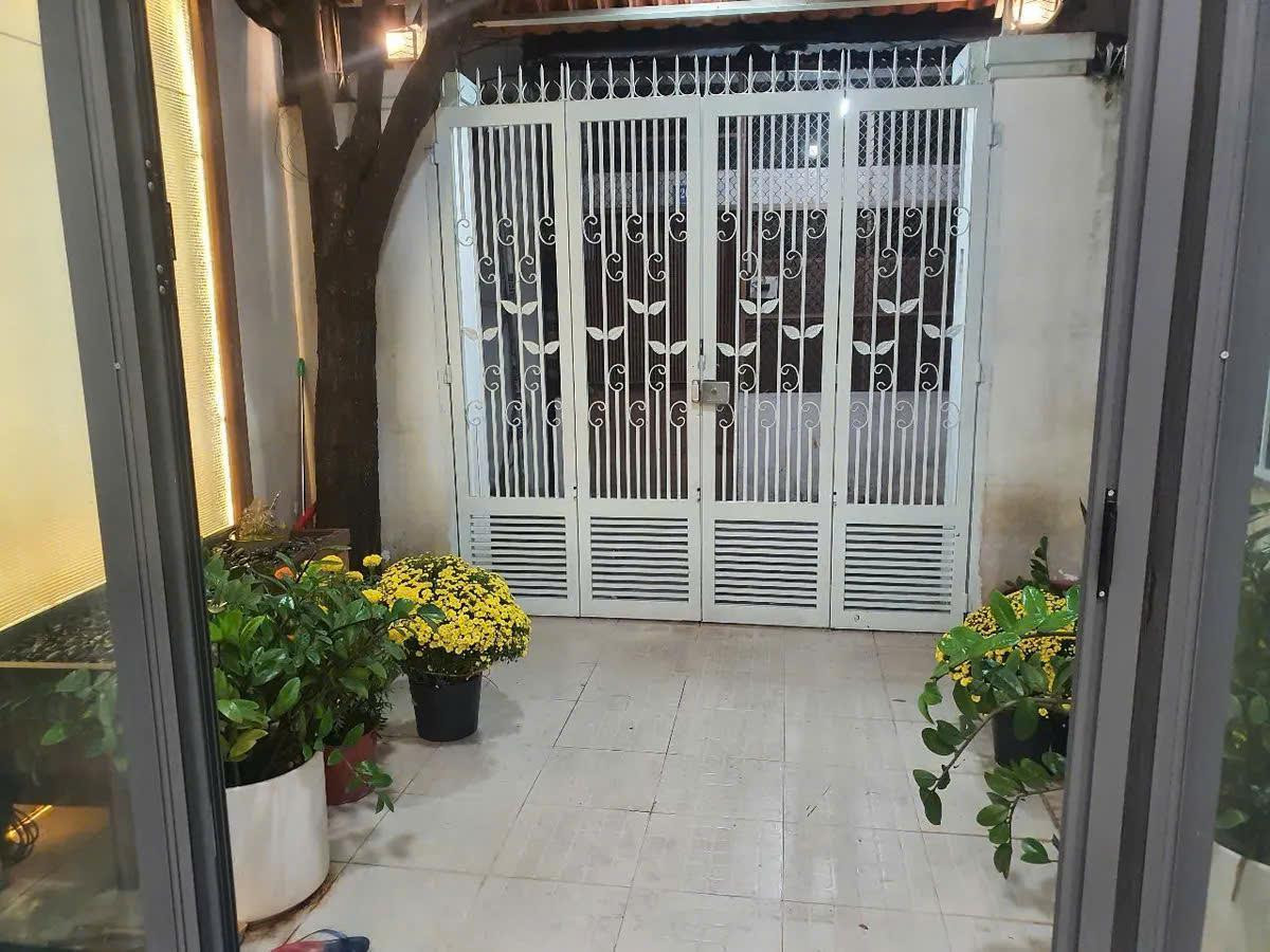 Vài bước ra MT Lê Văn Sỹ, rộng 4m chuẩn,  nhà đẹp 4 tầng, chỉ 11.9 tỷ