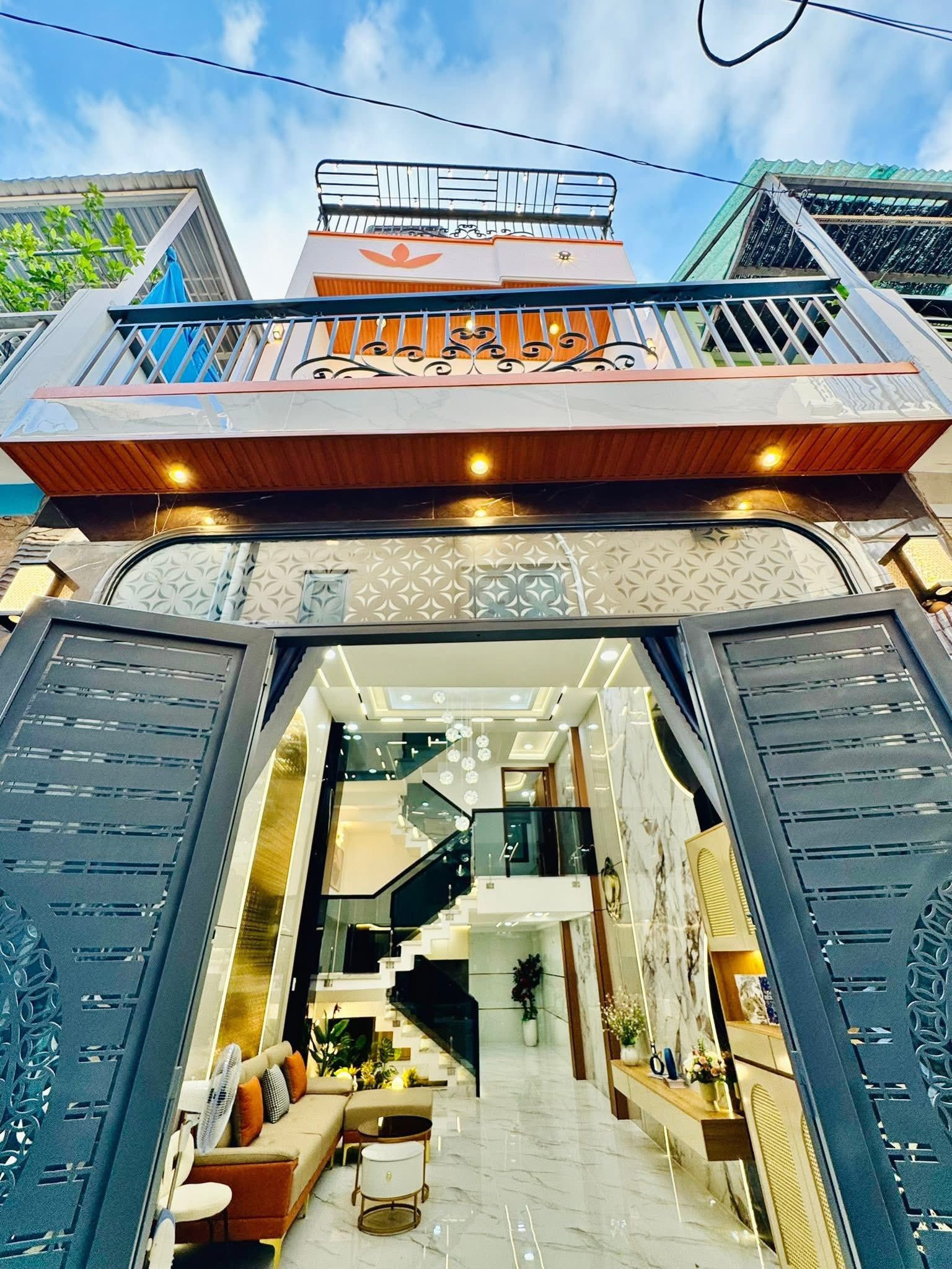 Nhà chính chủ cần bán, Đường Lê Văn Sỹ, Phường 14, Quận 3, DT 68.5m2, Giá 3tỷ750triệu, Giá cho thuê 25 triệu, Sổ hồng riêng