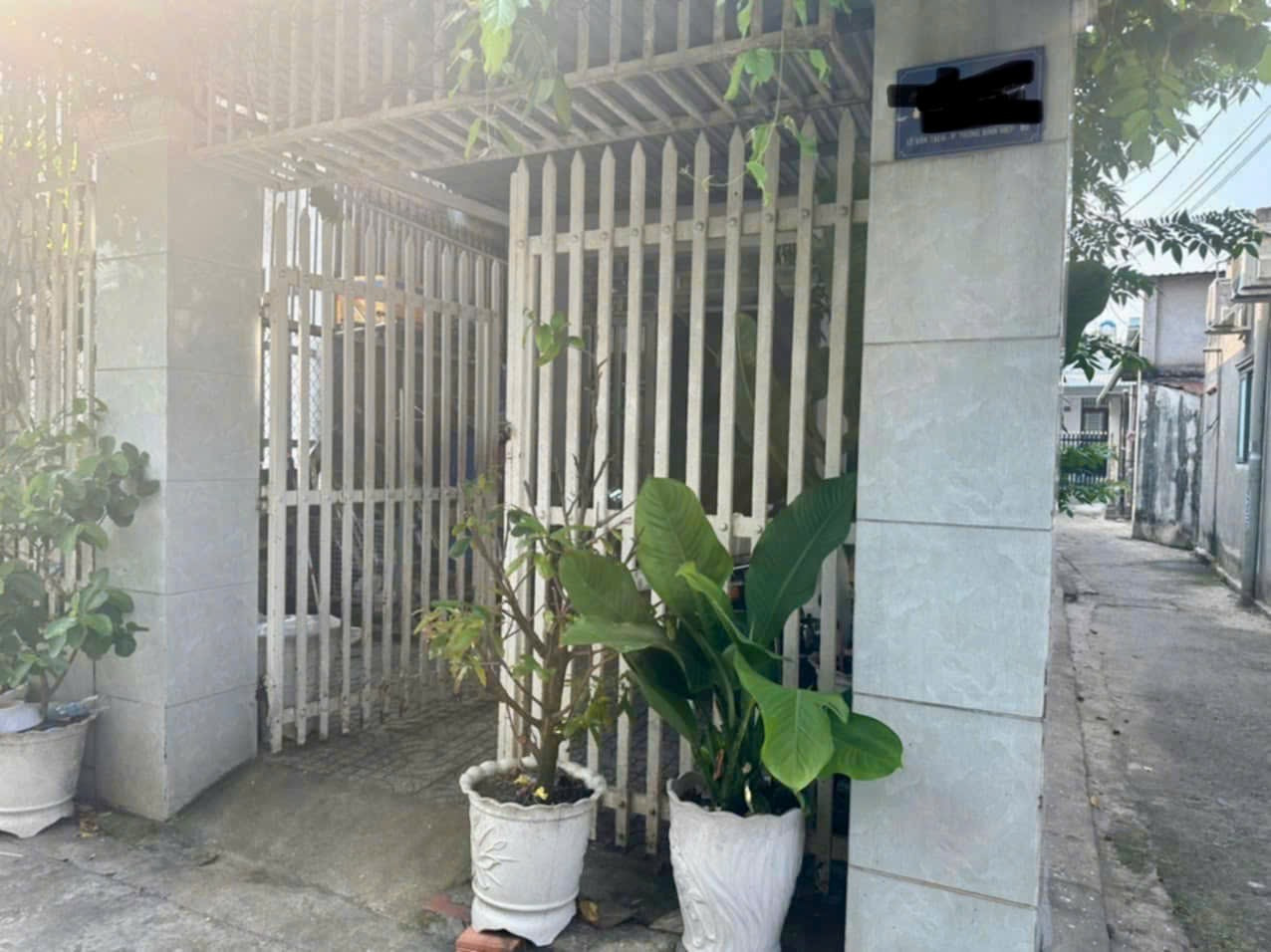 Nhà cấp 4 căn góc đẹp Tương Bình Hiệp (phường Chánh Hiệp-TP.HCM)-TP.TDM nhựa oto thông gần Chợ bệnh viện công viên thổ cư 100% giá êm