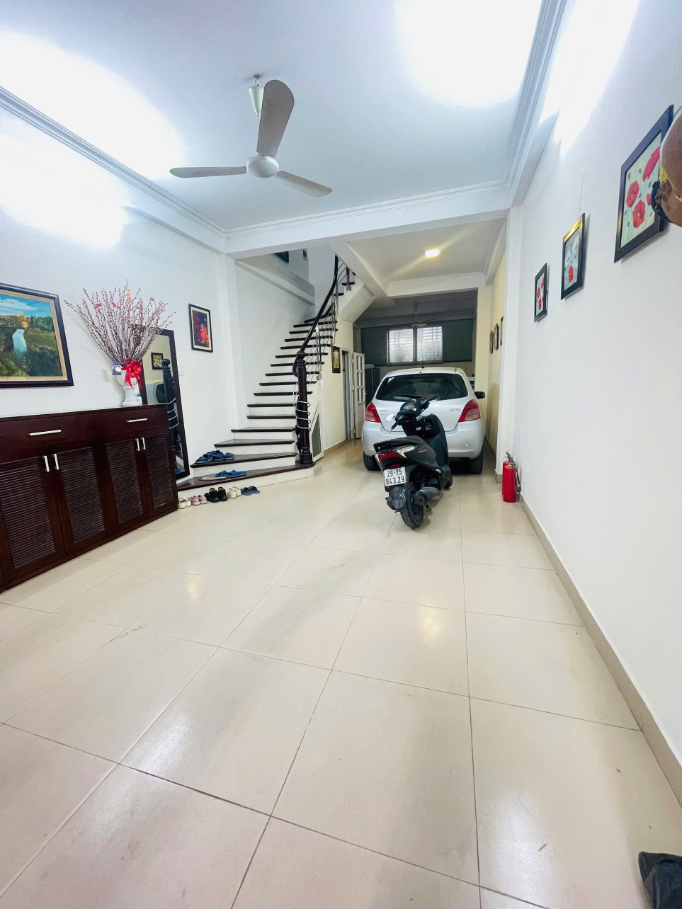 PHÂN LÔ Ô TÔ TRÁNH  Lê Văn Thiêm - 60m 5 tầng phân lô ô tô vào nhà kinh doanh đỉnh 18.x tỷ lh 0817606560