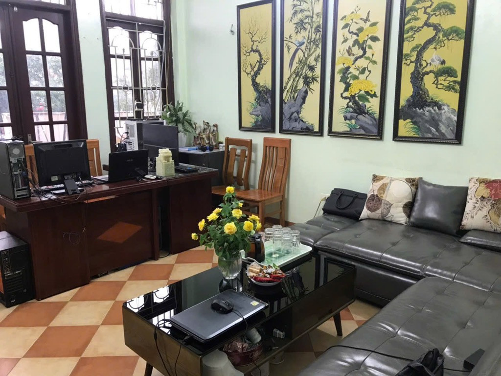 Bán Nhà Lê Văn Thiêm -  Ô Tô Tránh - Kinh Doanh – 18 tỷ 3