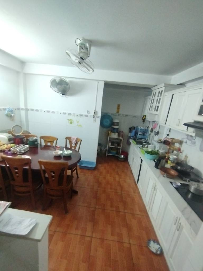 BÁN NHÀ ĐẸP,HXH, 4 TẦNG, 4PN KHÉP KÍN,PHONG THỦY TỐT, LÊ VĂN THỌ GV, NHỈNH 7 TỶ
