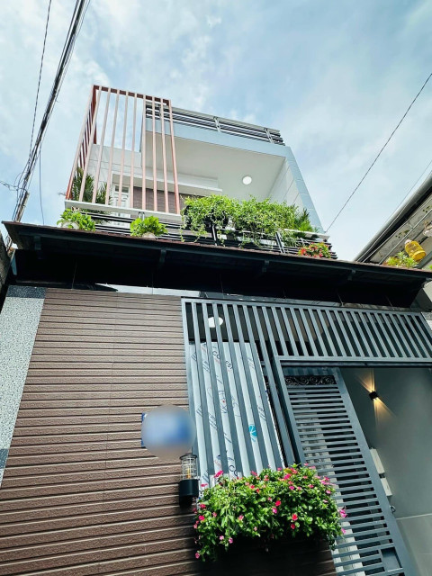 Siêu phẩm đường HXH Lê Văn Việt,Q9, giá 3tỷ5, gần trường học, chợ…LH:0902958672 Trúc Mai
