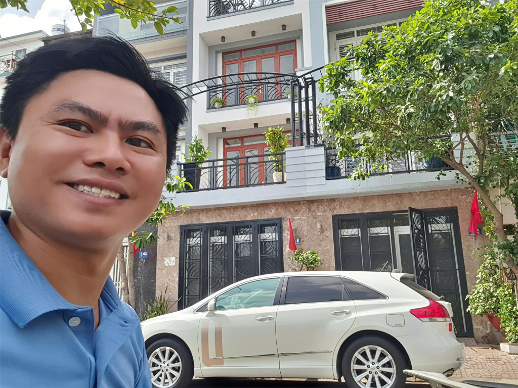 Bán nhà gần ngã tư Thủ Đức 5 phút ra trung tâm – tiện ở & kinh doanh buôn bán hoặc mở VP cty