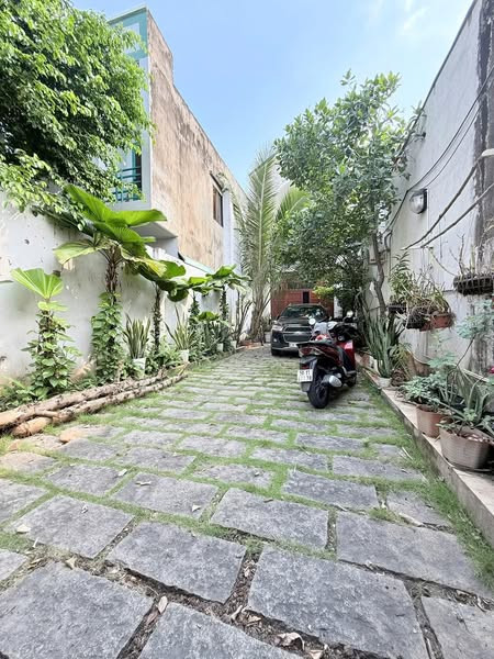 🔥🔥GẤP BÁN!BIỆT THỰ SÂN VƯỜN GIÁ RẺ- 600M2 NGANG HƠN 9 MÉT - NỞ HẬU TÀI LỘC - MẶT TIỀN LIÊN KHU 2-5 - LÊ VĂN KHƯƠNG - HIỆP THÀNH Q12- GIÁP GÒ VẤP - CHỈ 45 TRIỆU/M2.