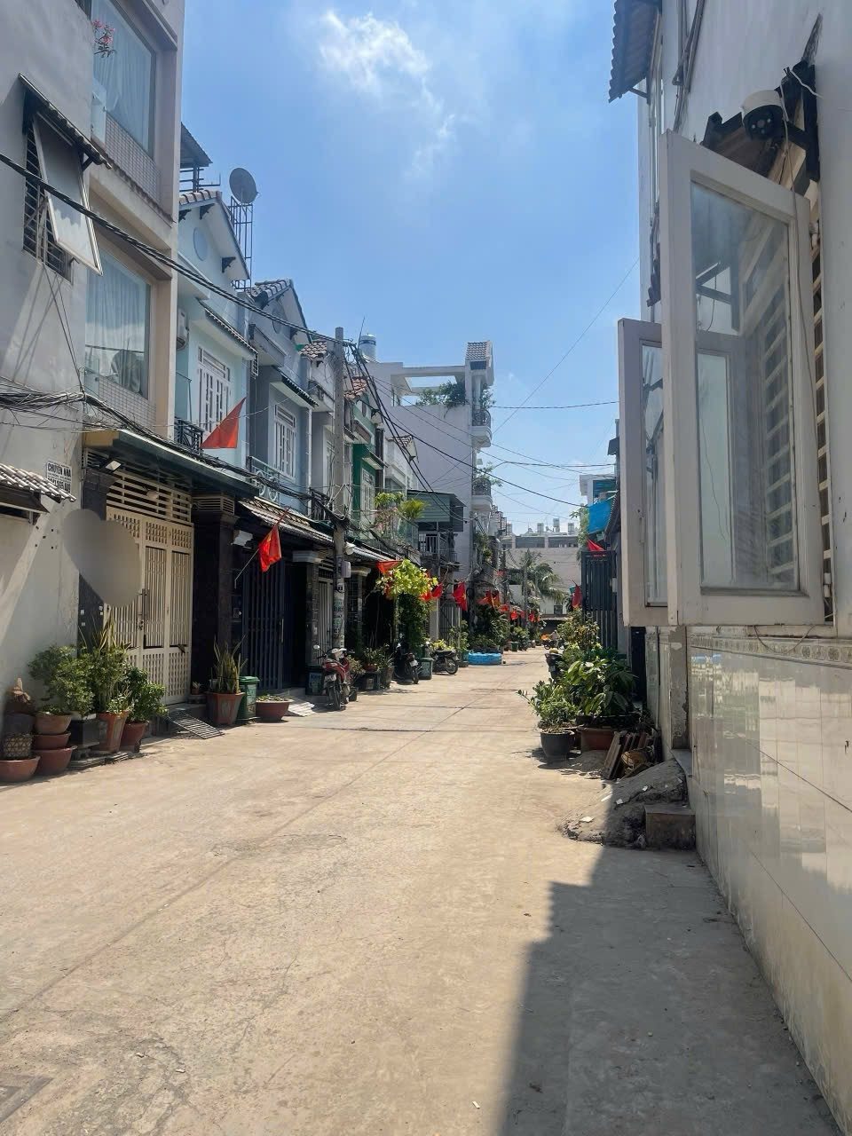 Hiếm đất bình tân, giáp tân phú