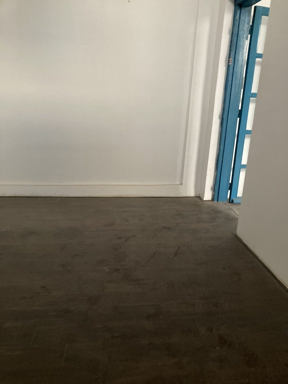 Cho thuê nhà ngõ Liên Trì 40m2 x 2 tầng, 3 ngủ, 2 vệ sinh, 10 Triệu