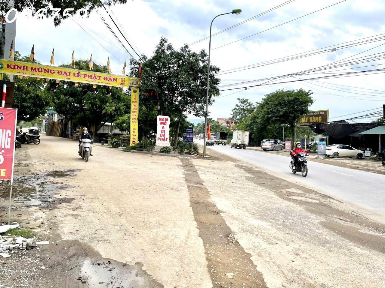 HOT 
em cần bán mảnh này 
73,7m đất ngay Ql6 đi vào tại Thanh Bình , chương mỹ
liên hệ em : 0987282011
