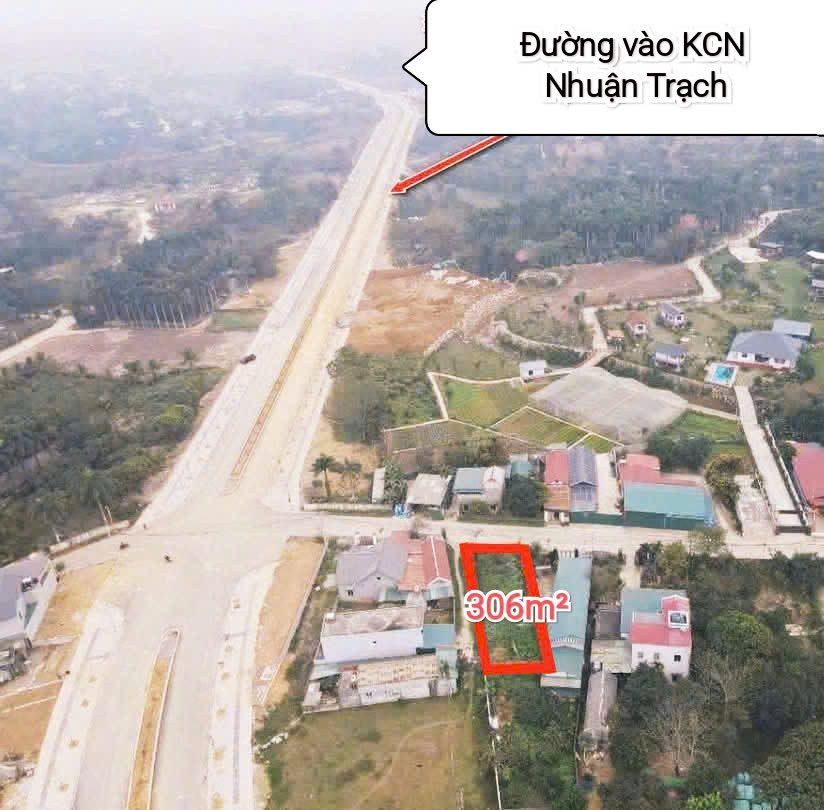 306m 80tc - lô góc 2 mặt tiền - Giáp Đường đôi vào KCN Nhuận Trạch