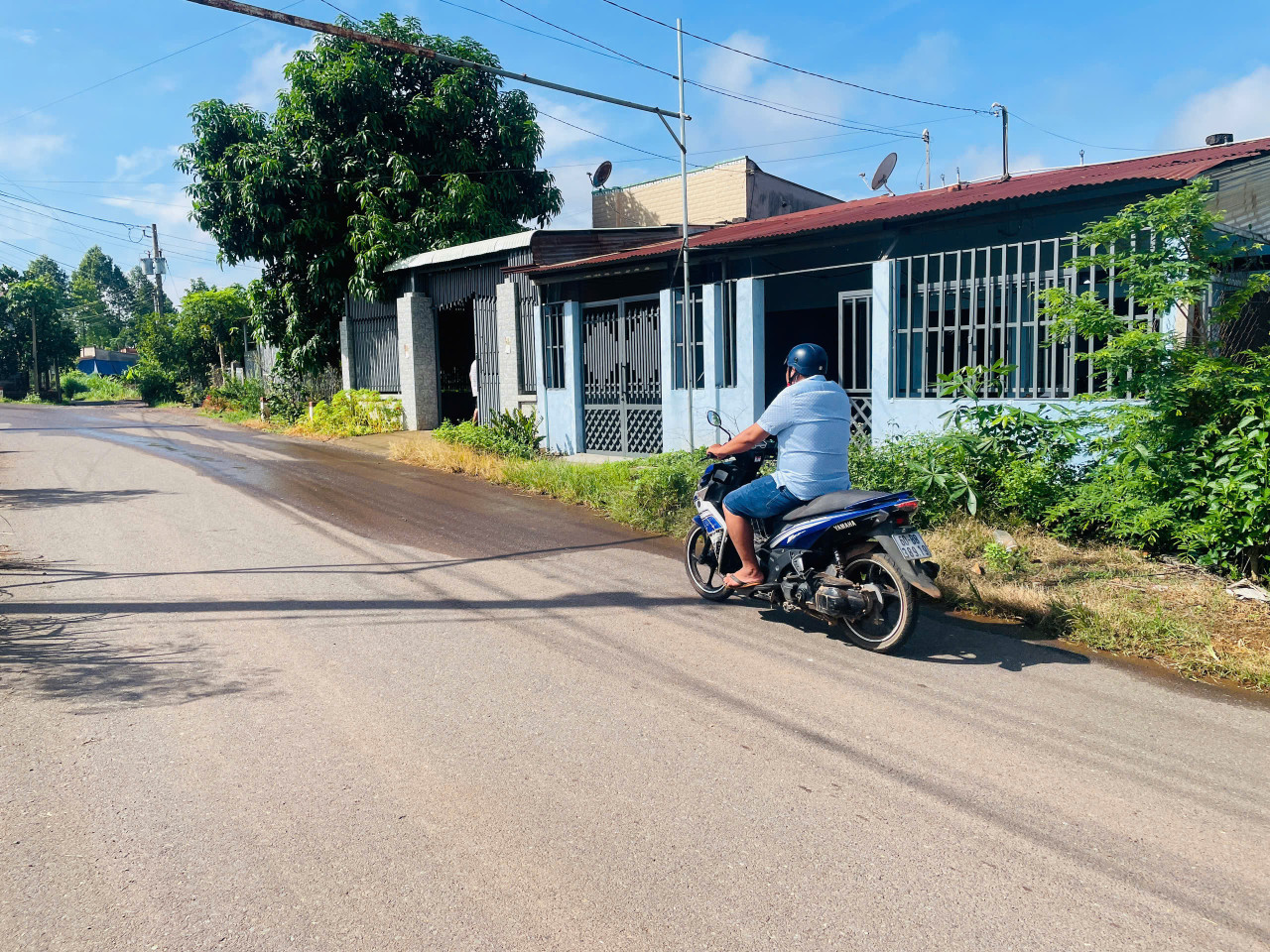 CHÍNH CHỦ BÁN NHÀ MẶT TIỀN ĐƯỜNG LIÊN XÃ SÔNG TRẦU _ CÂY GÁO _ SÔNG THAO 334M2 (277 ONT) 2,2 TỶ