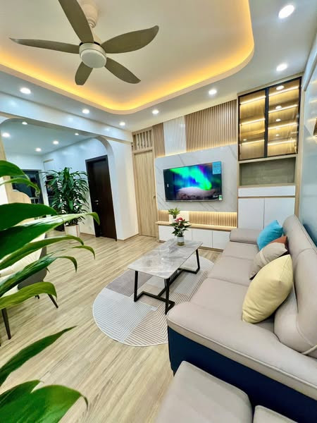 Chỉ 3.9x tỷ có ngay căn 3Pn-2VS Nơ 4 Bán Đảo Linh Đàm , Hoàng Mai, Hà Nội, full đồ siêu đẹp, sổ đỏ
