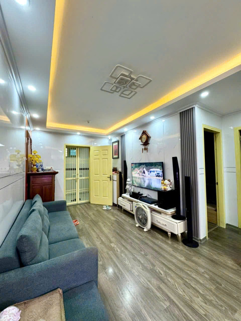Bán căn hộ tầng 20 chung cư HH Linh Đàm, 67.04m2 - 2 ngủ giá chỉ 3 tỷ 50 triệu