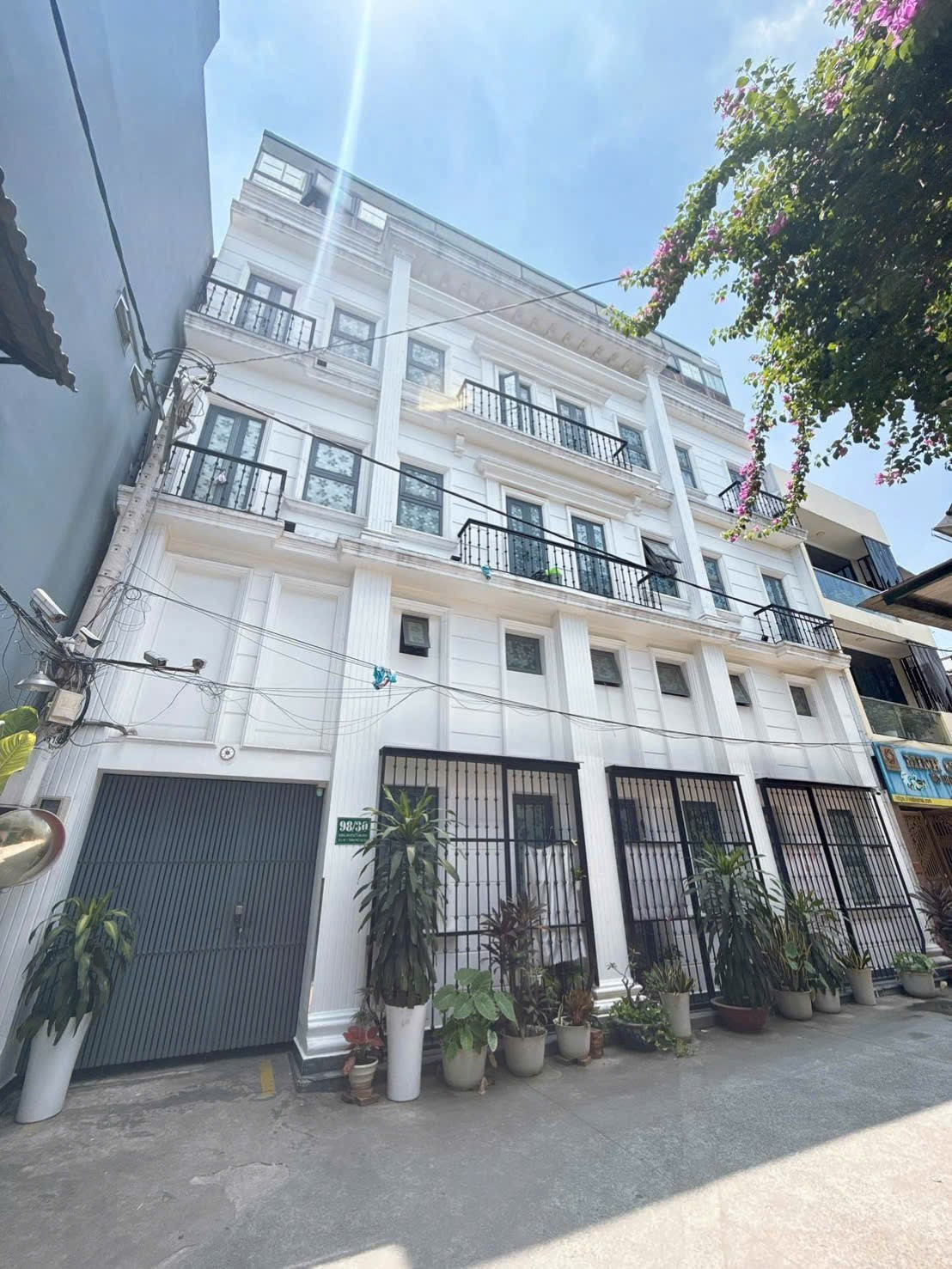 CHỦ NGỘP THỞ GIẢM SỐC 1.3 TỶ! – 216M² ĐẤT HẺM XE TẢI THỦ ĐỨC – GIÁ ĐÁY 12.5 TỶ 20 Phòng- DÒNG TIỀN 70 TR/THÁNG