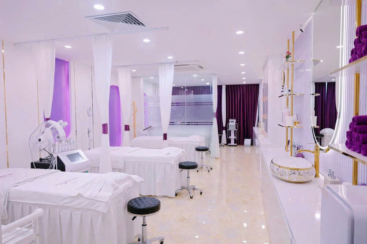 Chính chủ cần sang nhượng mặt bằng kinh doanh thẩm mỹ tại P. Cống Vị, Q. Ba Đình