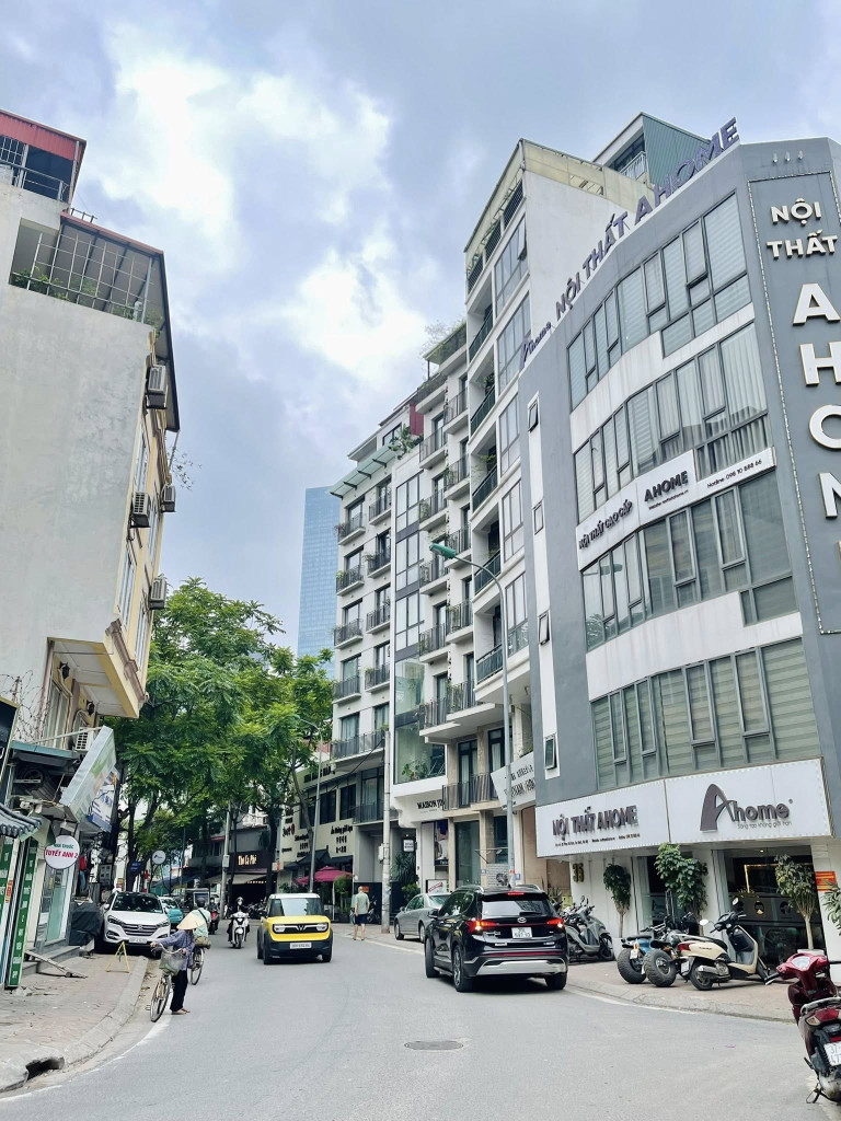 Tòa Apartment Mặt Phố Linh Lang (Phan Kế Bính) 97m2/9 Tầng 61 Tỷ, Mặt ngõ sau Ôtô