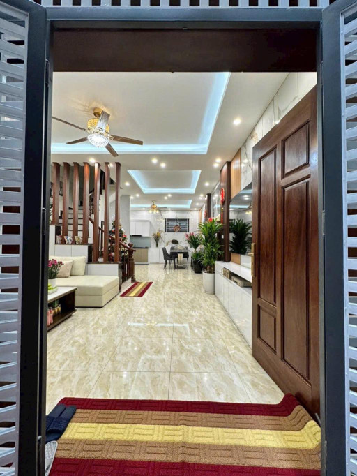 NHÀ YÊN HÒA 50M2X5T - 13.2 TỶ - OTO CÁCH 3 BƯỚC CHÂN - THANG MÁY CHỜ - KINH DOANH SANG