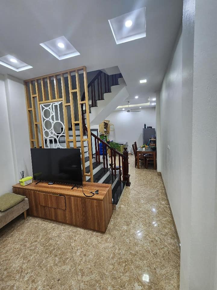 BÁN NHÀ YÊN HÒA💥 CẦU GIẤY💥48M2 x 5T💥 11.5 TỶ💥 GẦN PHỐ💥 NGÕ SH QUAY ĐẦU💥DÒNG TIỀN 30TR/T